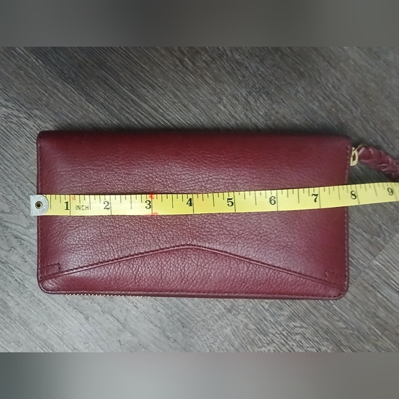Fossil Burgandy Red Wine Wallet - Picture 2 of 8